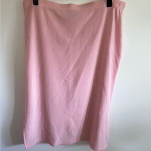 Chic Pink Pencil Skirt